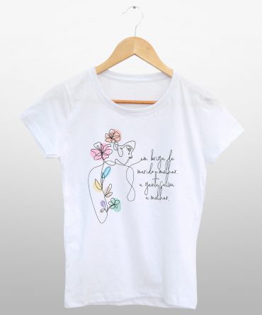 Camiseta Acinturada<br>A gente salva a mulher