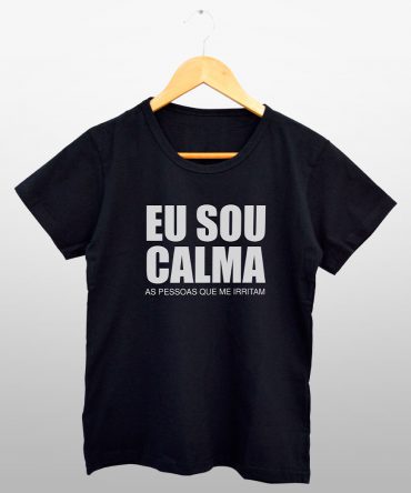 Camiseta Acinturada Escura<br>Eu sou calma